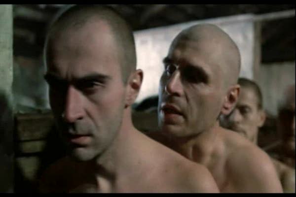 A pokol bajnoka (Triumph of the Spirit) 9.