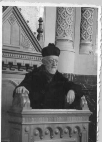 Löw Immánuel; szegedi főrabbi, élt: 1854-1944