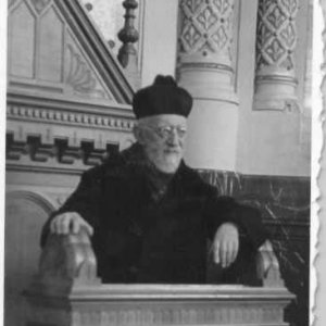 Löw Immánuel; szegedi főrabbi, élt: 1854-1944