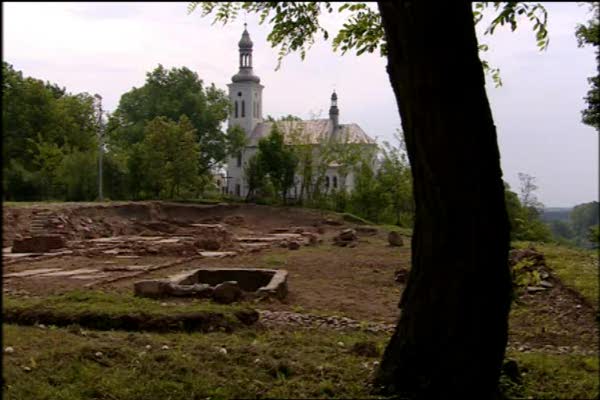 Auschwitz: The Nazis and the Final Solution I-II 12.